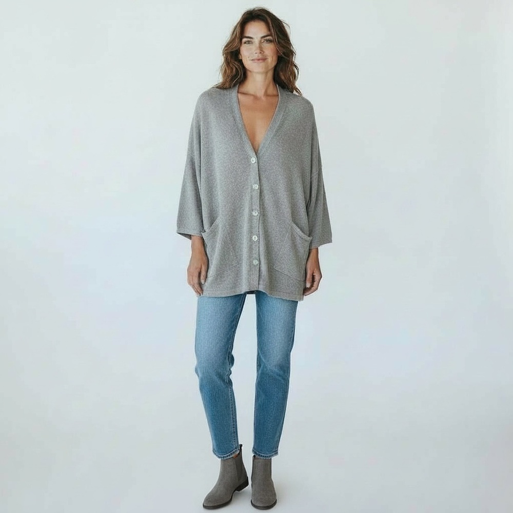 Sz L Barefoot Dreams Cozy Chic Lite NWT $138 MSRP Cozy Gray Cardigan